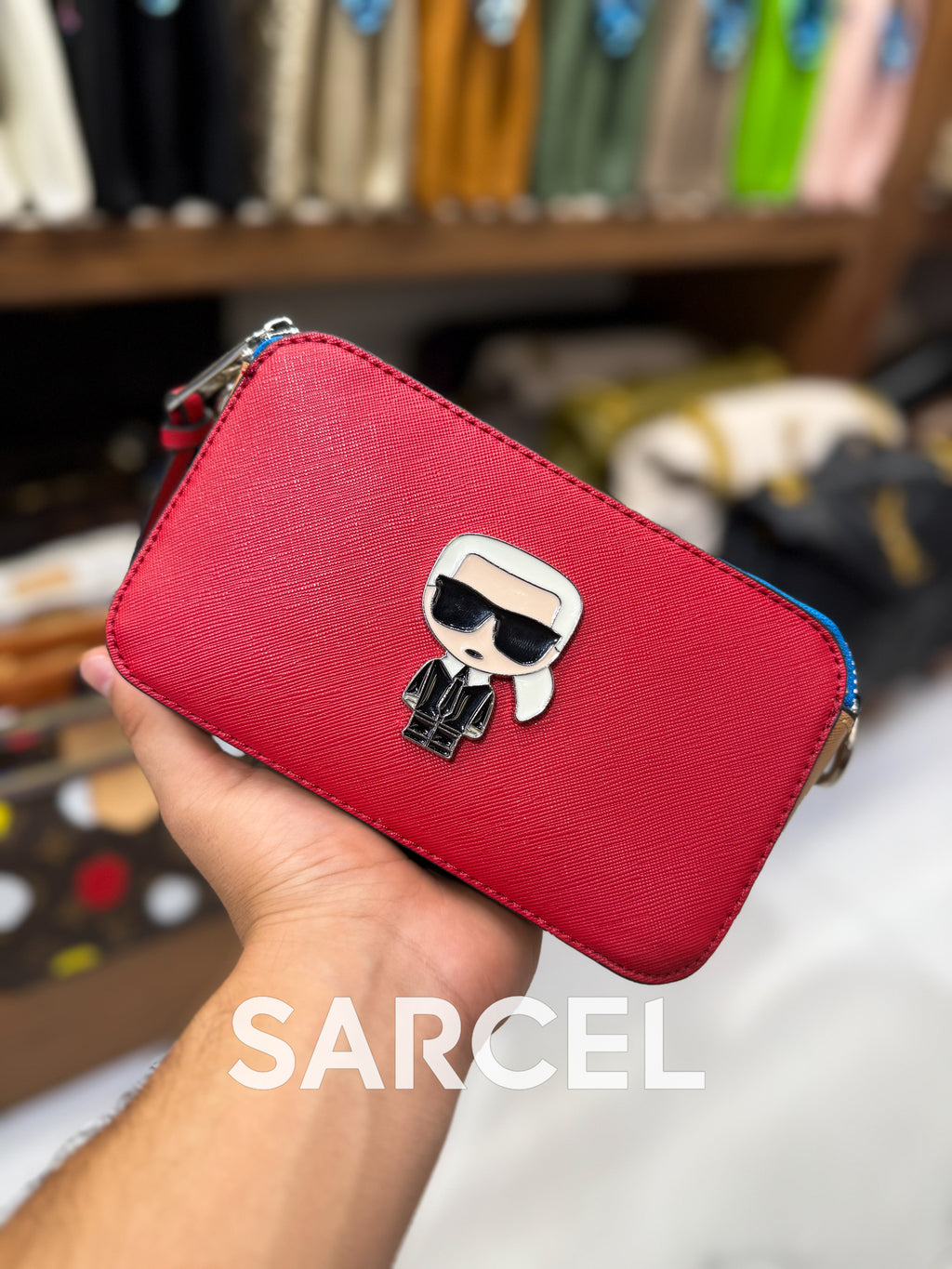 Sac Bandoulière Karl Bleu Cobalt & Rouge Impérial – 100% Cuir Véritable & Finitions Haute Qualité KL-1003