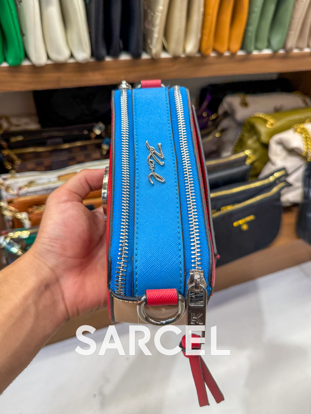 Sac Bandoulière Karl Bleu Cobalt & Rouge Impérial – 100% Cuir Véritable & Finitions Haute Qualité KL-1003