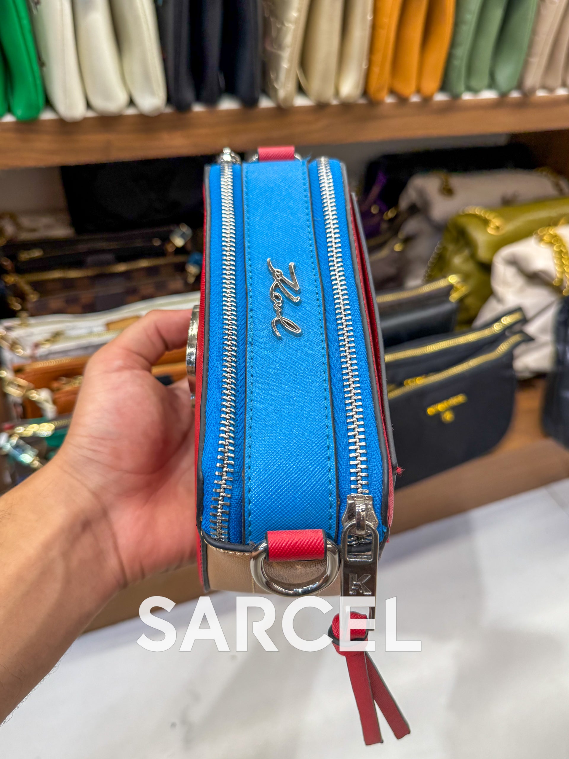 Sac Bandoulière Karl Bleu Cobalt & Rouge Impérial – 100% Cuir Véritable & Finitions Haute Qualité KL-1003