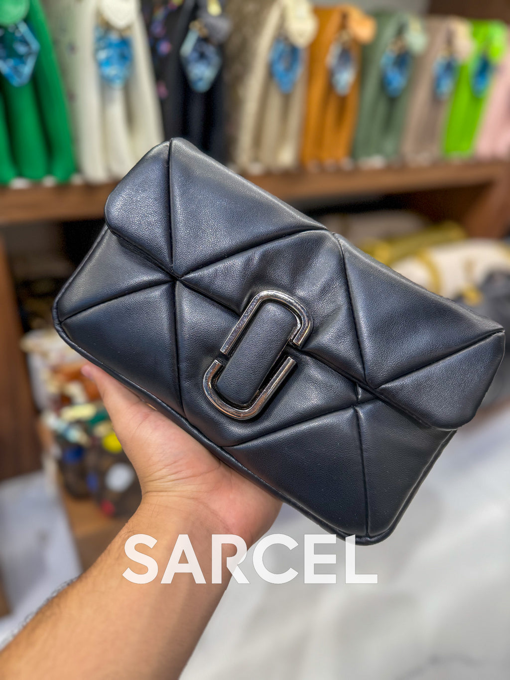 Sac Bandoulière Marc Jacob Noir – 100% Cuir Véritable & Finitions Haute Qualité MJ-1008