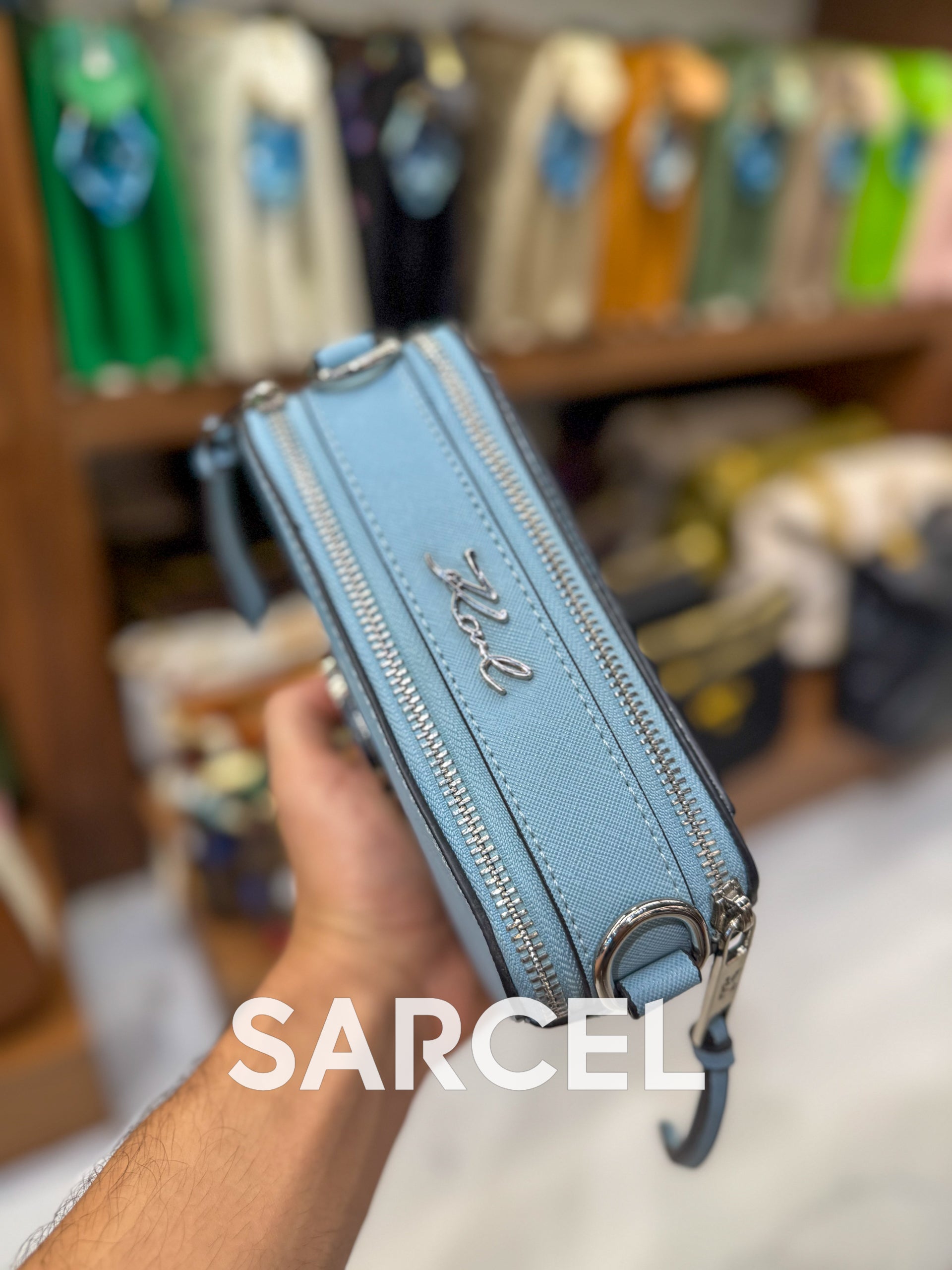 Sac Bandoulière Karl Bleu Pastel Froid – 100% Cuir Véritable & Finitions Haute Qualité KL-1004