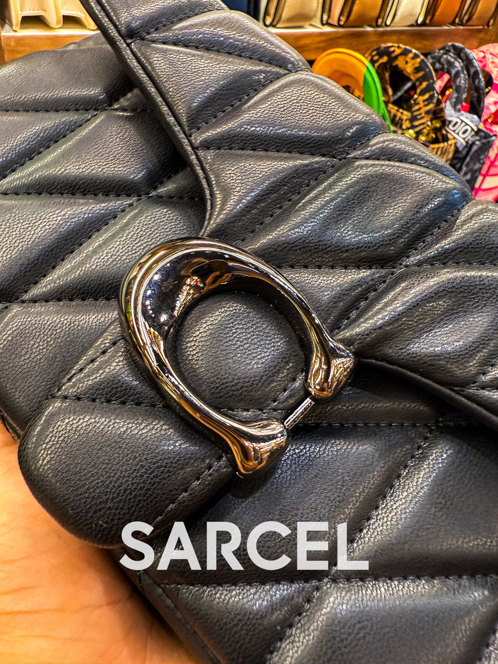 Sac Bandoulière Coach Noir – 100% Cuir Véritable & Finitions Haute Qualité CH-1011