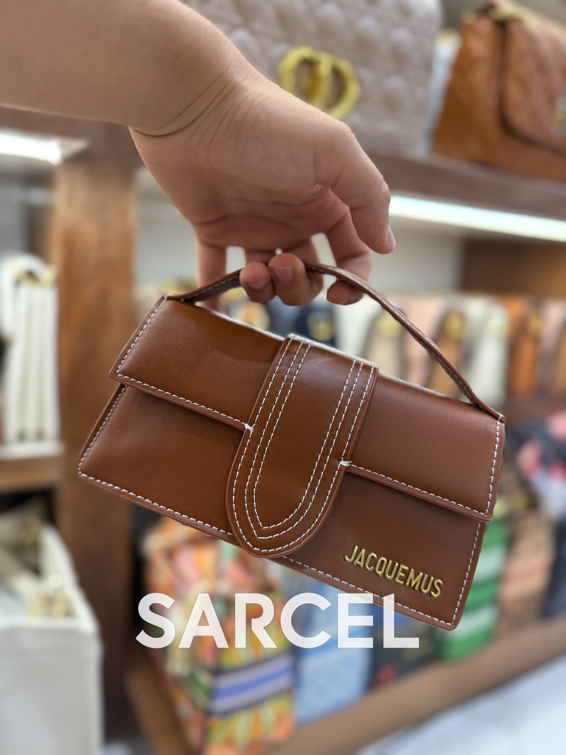 Sac Bandoulière Jaquemus Camel Foncé – 100% Cuir Véritable & Finitions Haute Qualité JQ-1017