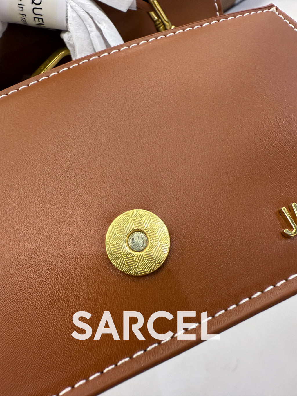 Sac Bandoulière Jaquemus Camel Foncé – 100% Cuir Véritable & Finitions Haute Qualité JQ-1017