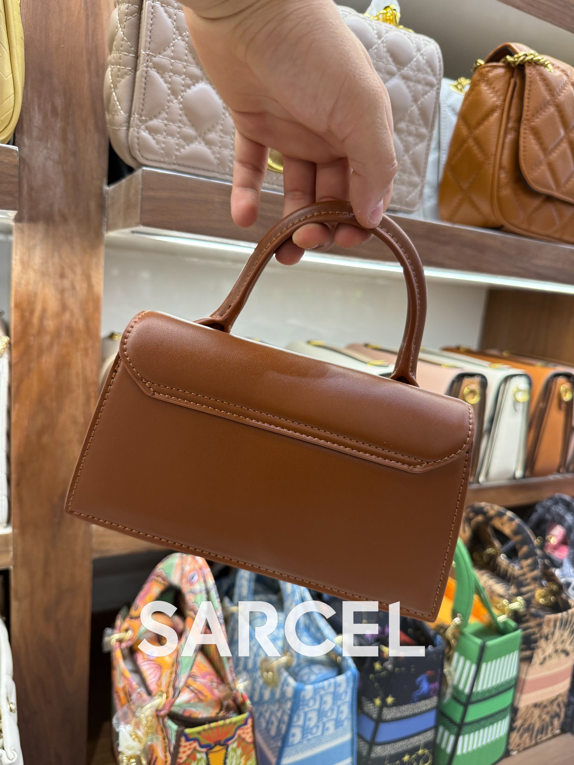Sac Bandoulière Jaquemus Marron – 100% Cuir Véritable & Finitions Haute Qualité JQ-1021