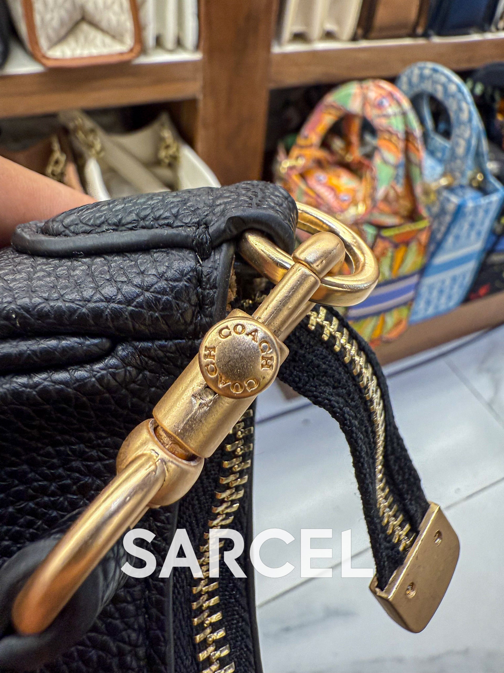 Sac Bandoulière Coach Noir – 100% Cuir Véritable & Finitions Haute Qualité CH-1014