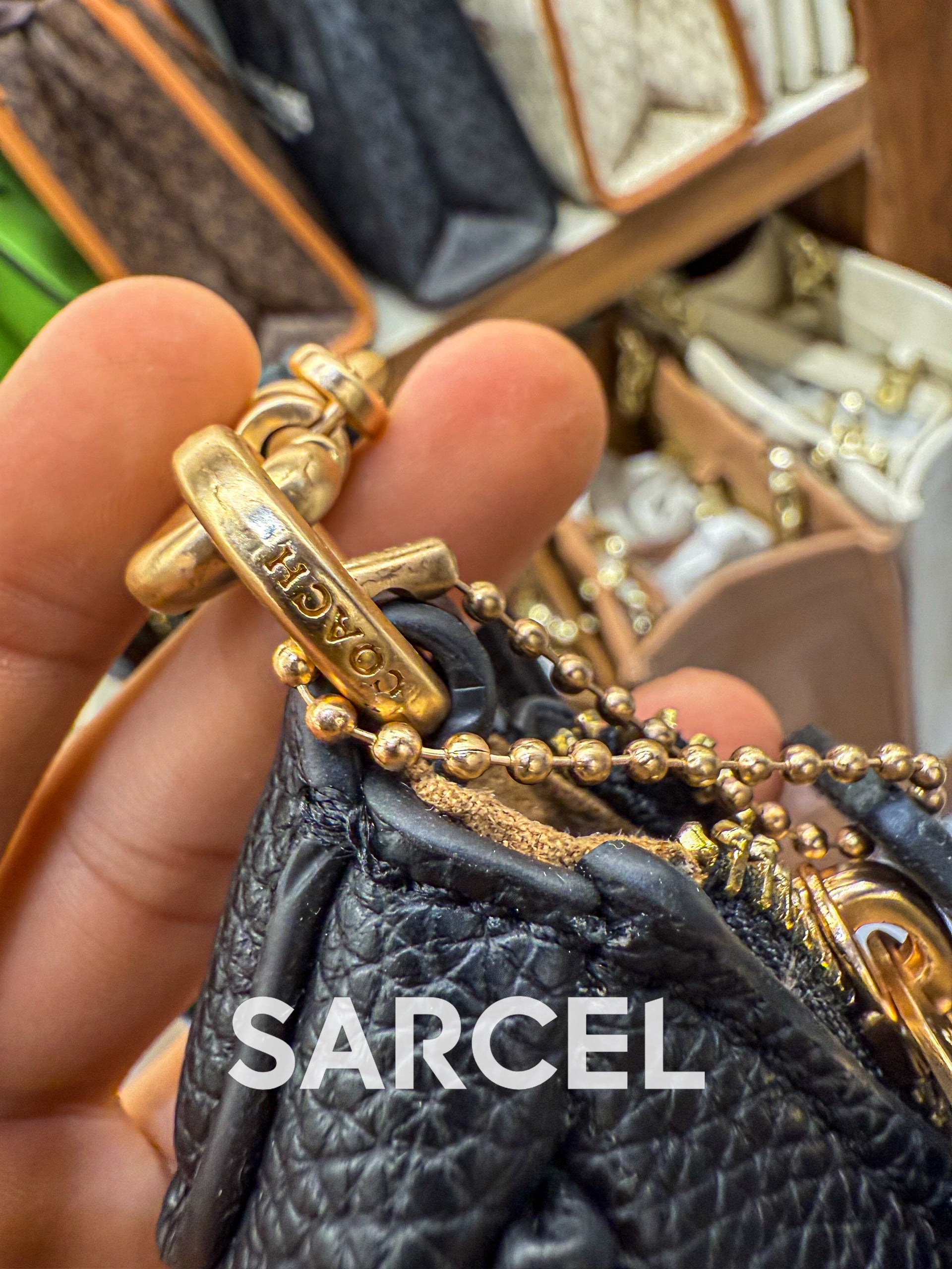 Sac Bandoulière Coach Noir – 100% Cuir Véritable & Finitions Haute Qualité CH-1014