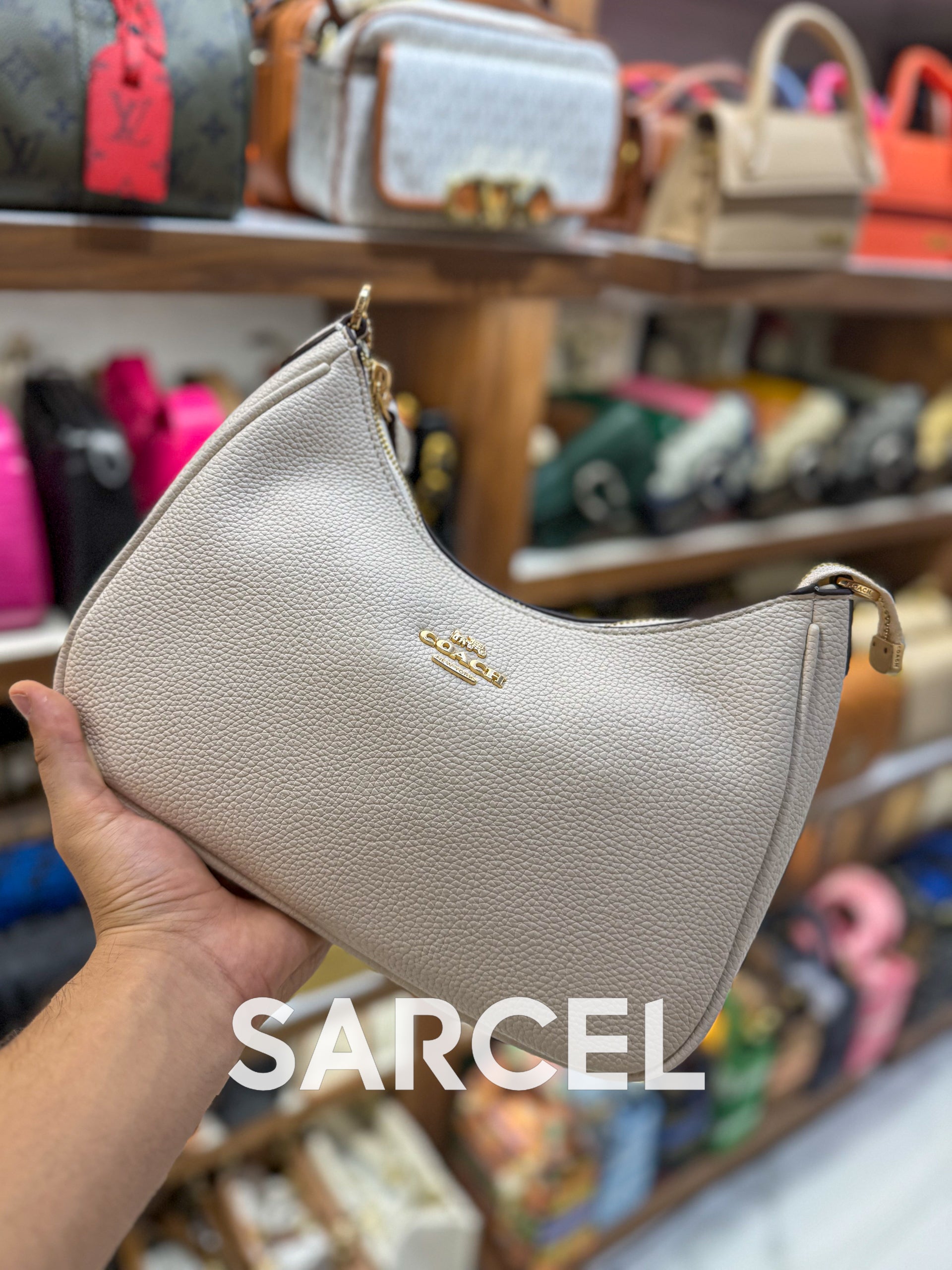 Sac Bandoulière Coach Créme – 100% Cuir Véritable & Finitions Haute Qualité CH-1015
