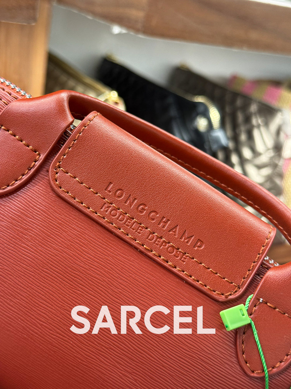 Sac Bandoulière Longchamp Orange Mandarine – 100% Cuir Véritable & Finitions Haute Qualité LC-1023